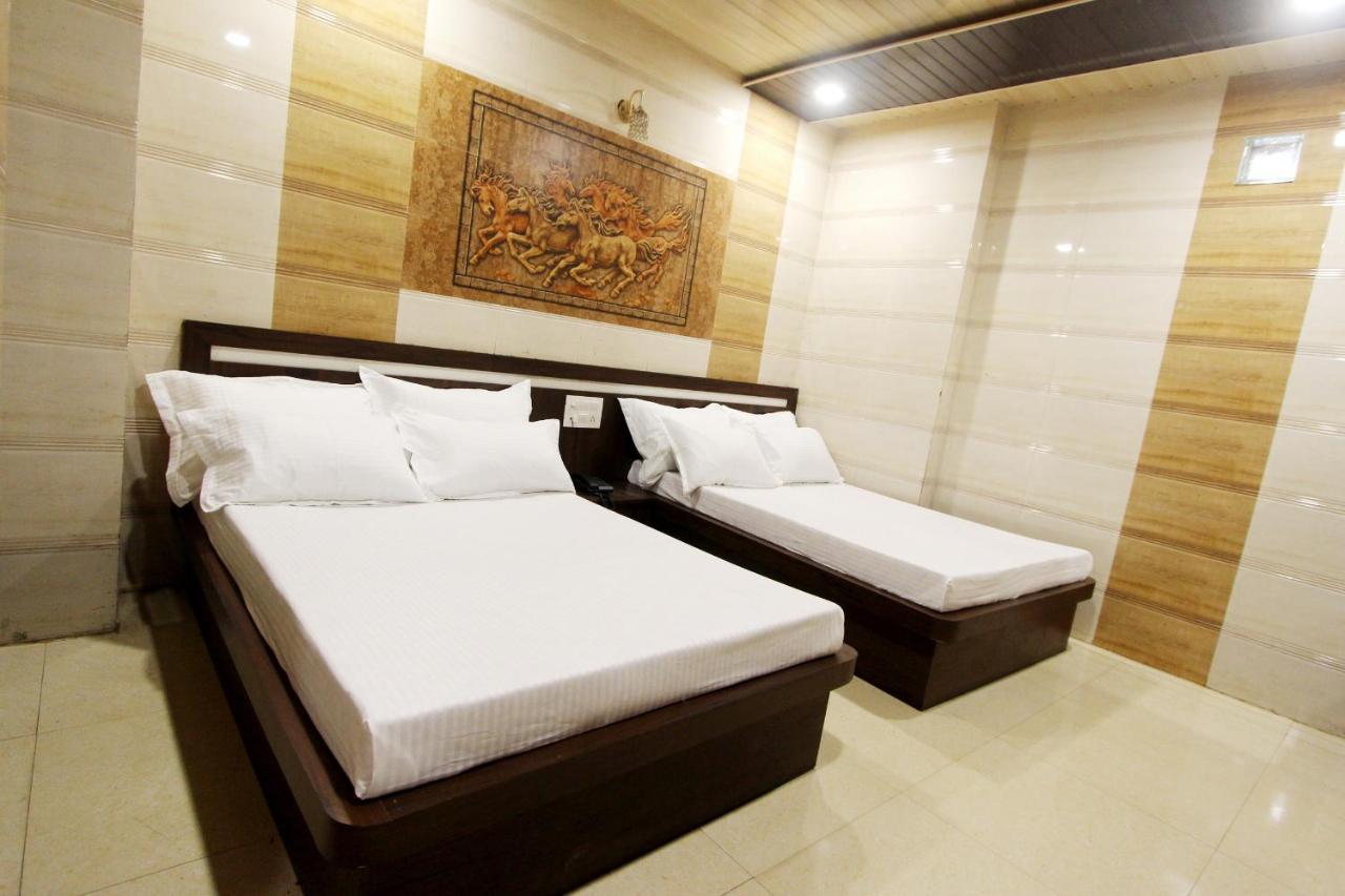 Hotel Raj Inn Ajmer Sharif Zewnętrze zdjęcie